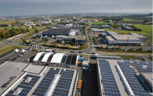 Photovoltaik auf den Dächern des Automobil-Zentrum-Hof