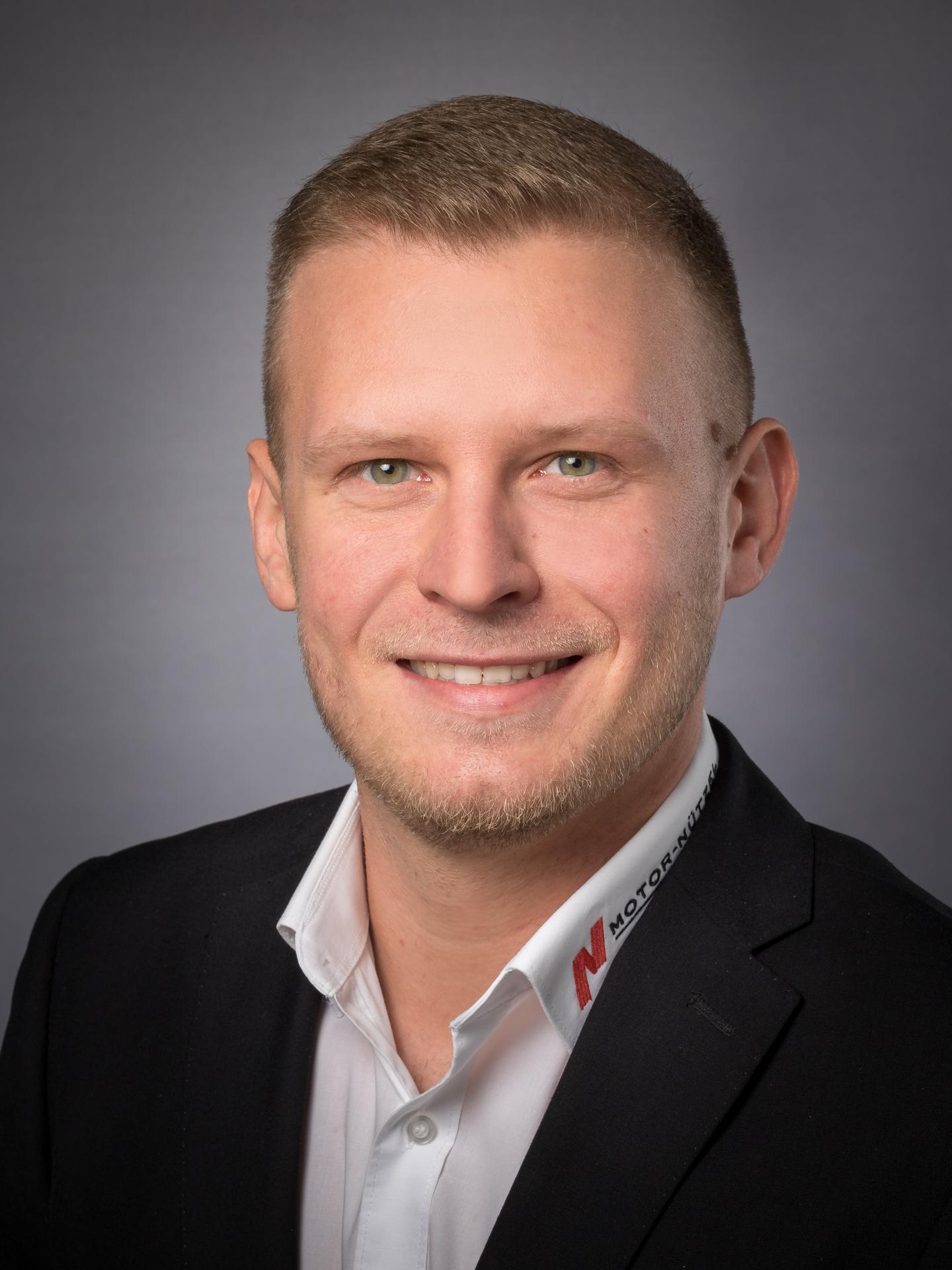 ansprechpartner/mn1489.jpg