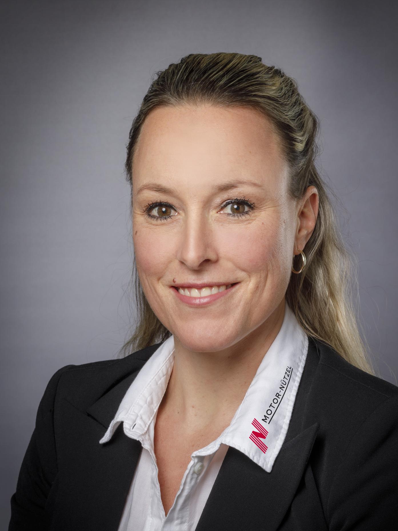 Julia Bönisch