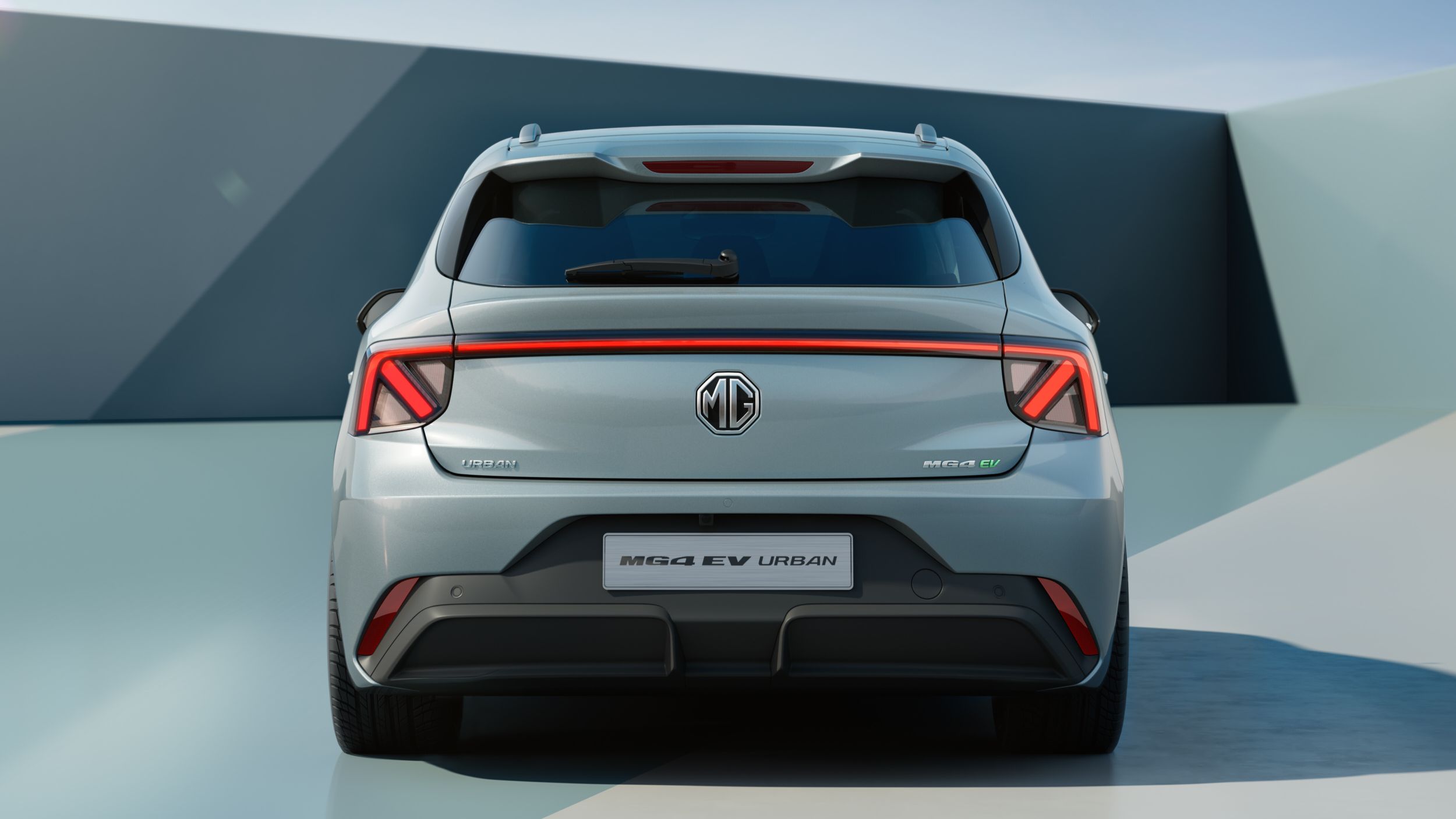 mg4 ev urban acitve back