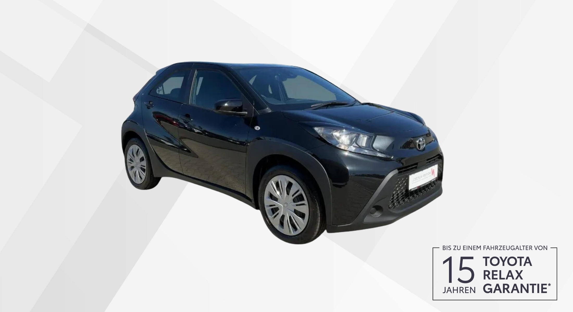 Der Toyota aygo x business edition in schwarz