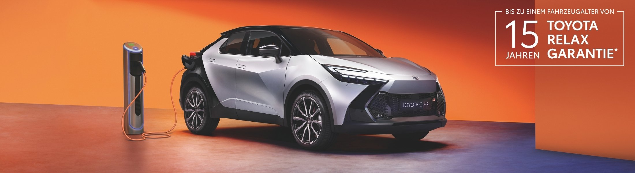 toyota c-hr plug-in-hybrid teamplayer in silber