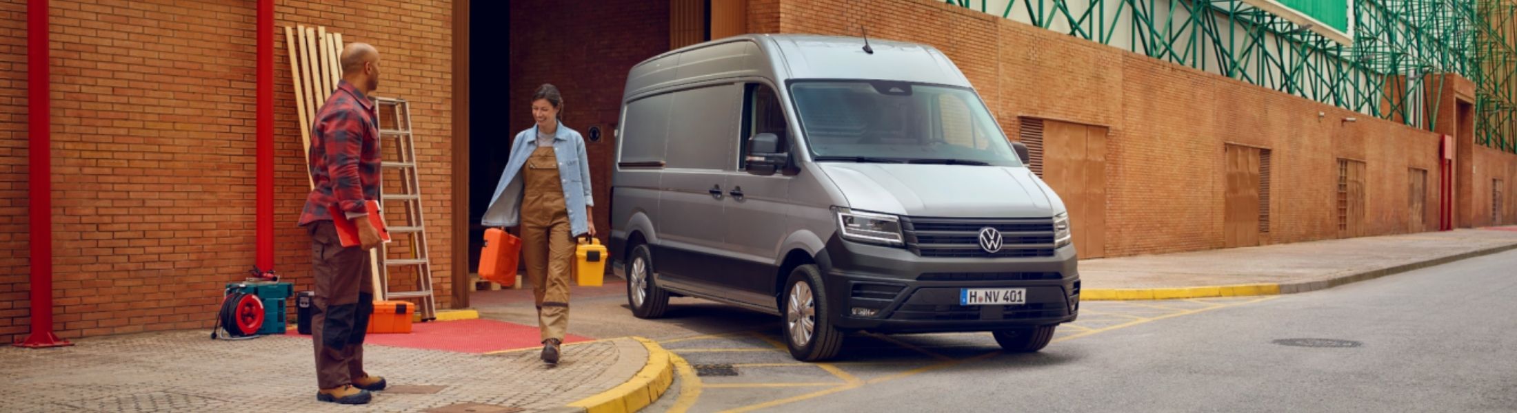 VW Crafter in Silber