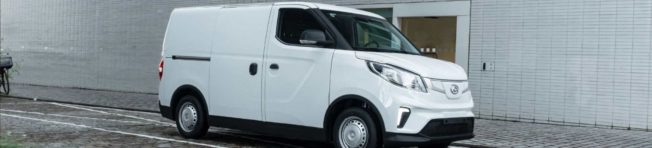 Seitenansicht eines Maxus eDeliver 3
